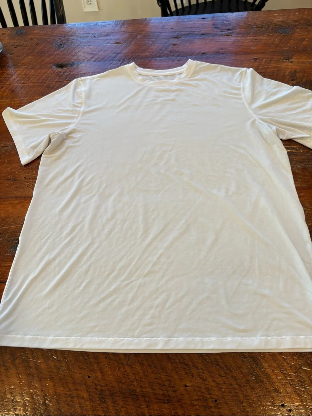 Lululemon Jersey Training Short Sleeve size 8 white - Picture 2 of 3